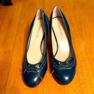 Madeline Pumps Blue Leather Embroidered Size 9